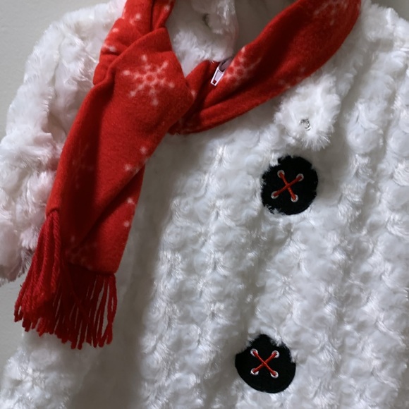 Perfect for 1st Christmas or photos. 22inches from neck to bottom.3-9 months - Picture 3 of 5